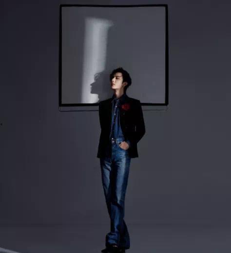 娱乐大爆料 李宏毅视频,娱乐大爆料背后的精彩瞬间  第1张